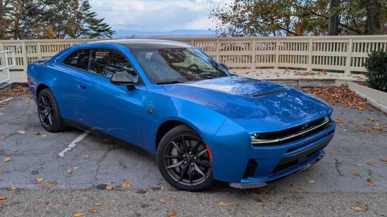 2026 Dodge Charger Sixpack