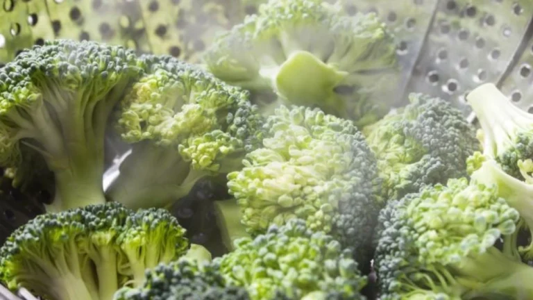 Best Way to Cook Broccoli to Keep Nutrients