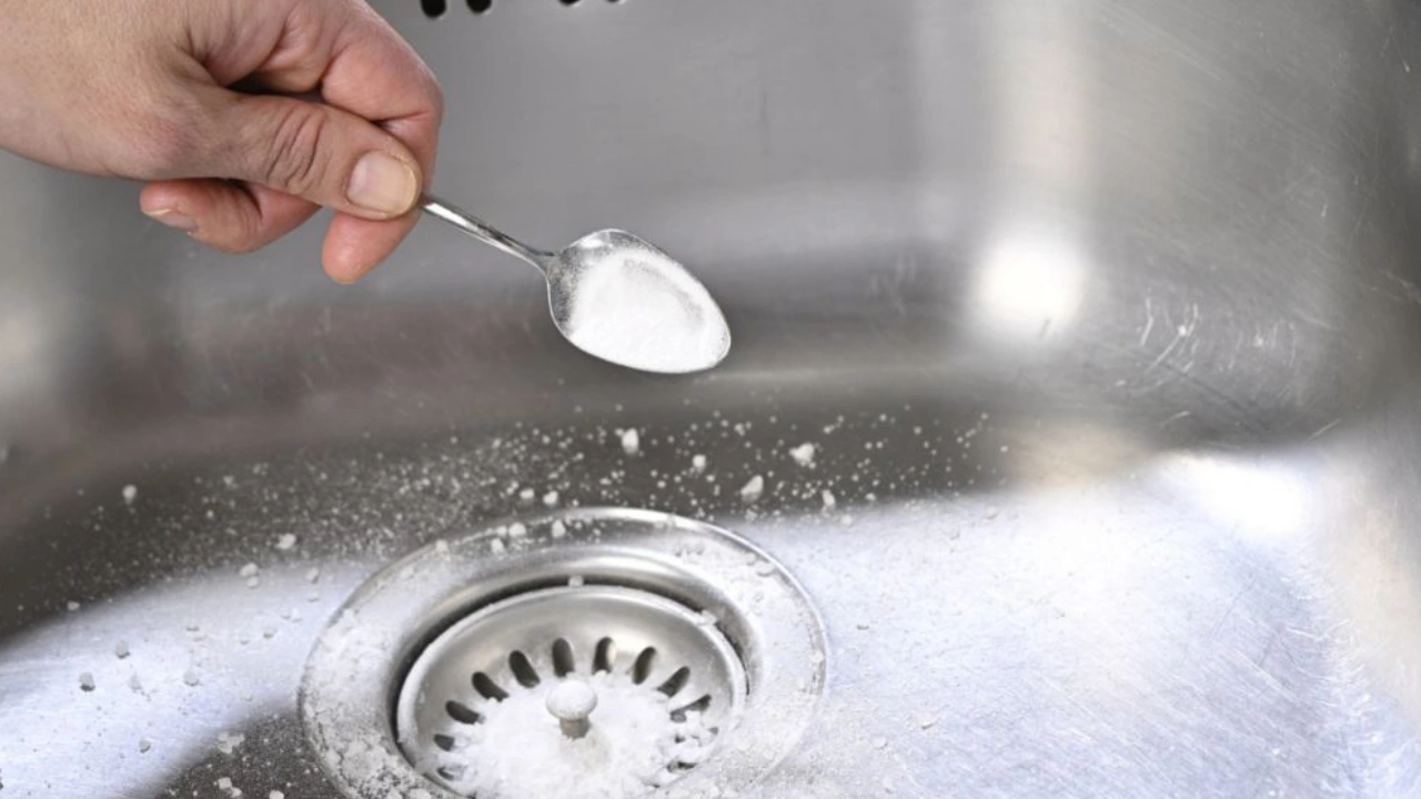 Clean Drain Without Vinegar and Baking Soda